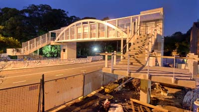 Time-lapse video thumbnail of Beecroft Pedestrian Overpass Bridge Lift